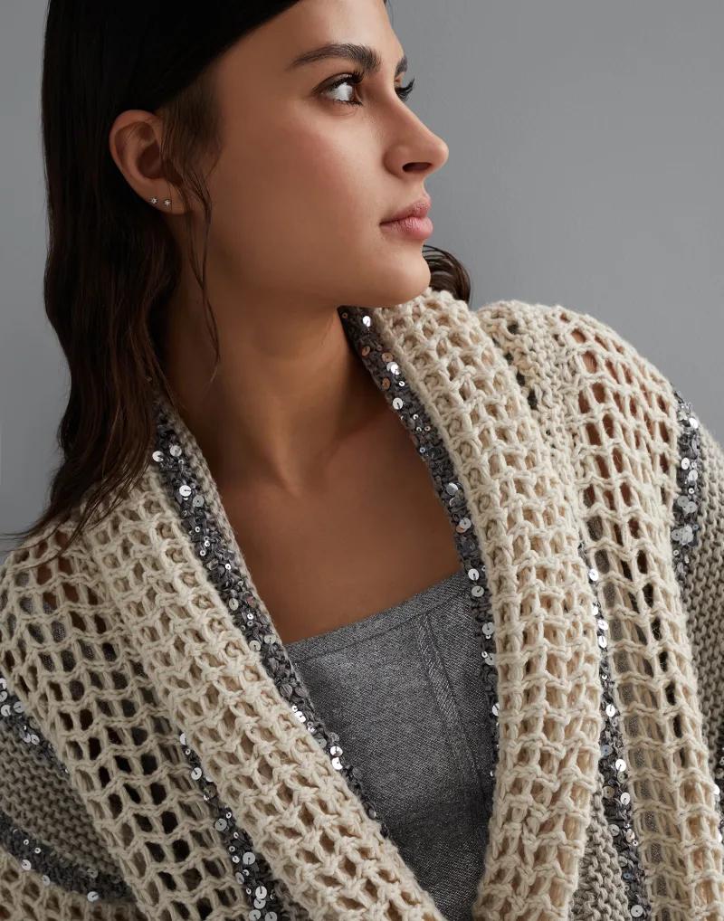 Bicolor Fibres Sleeveless Jacket