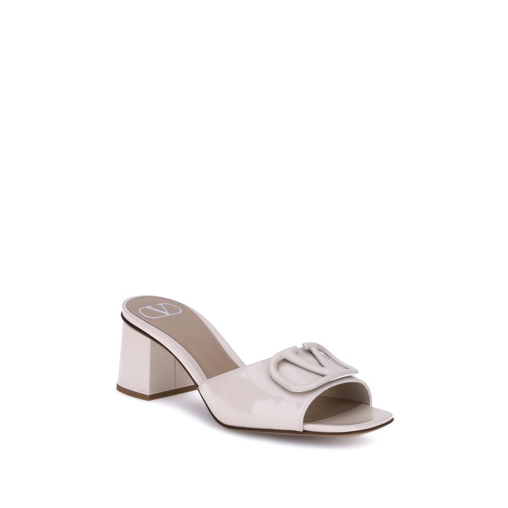 Beige Calf Leather Bos Taurus Flat Sandals