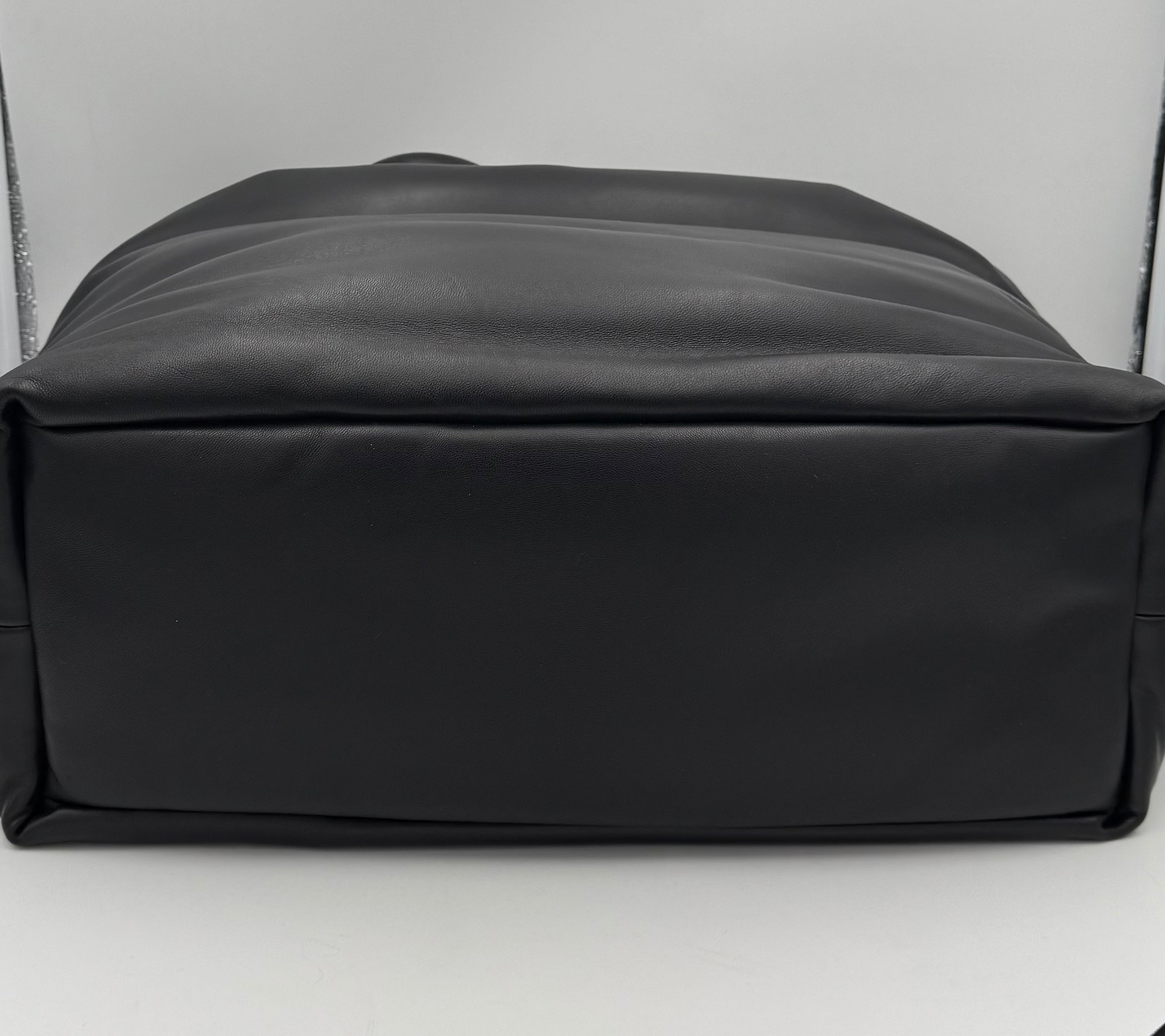 SAINT LAURENT Shopping Bag Large in Lambskin